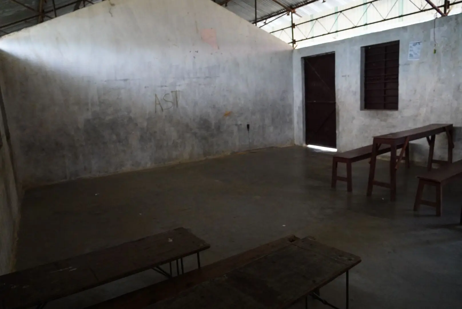 École Aama avant rénovation