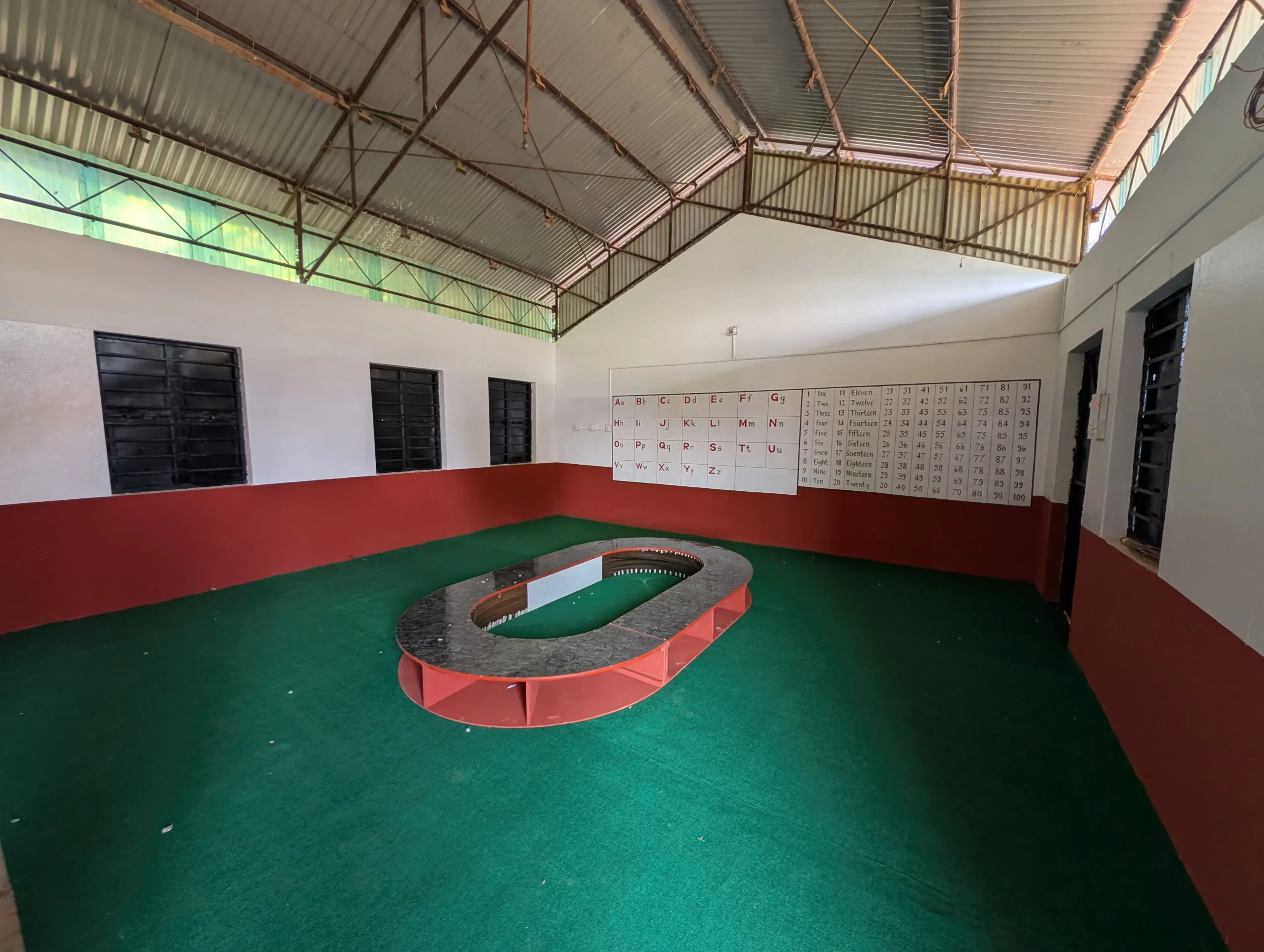 Façade extérieure de l’école après rénovation