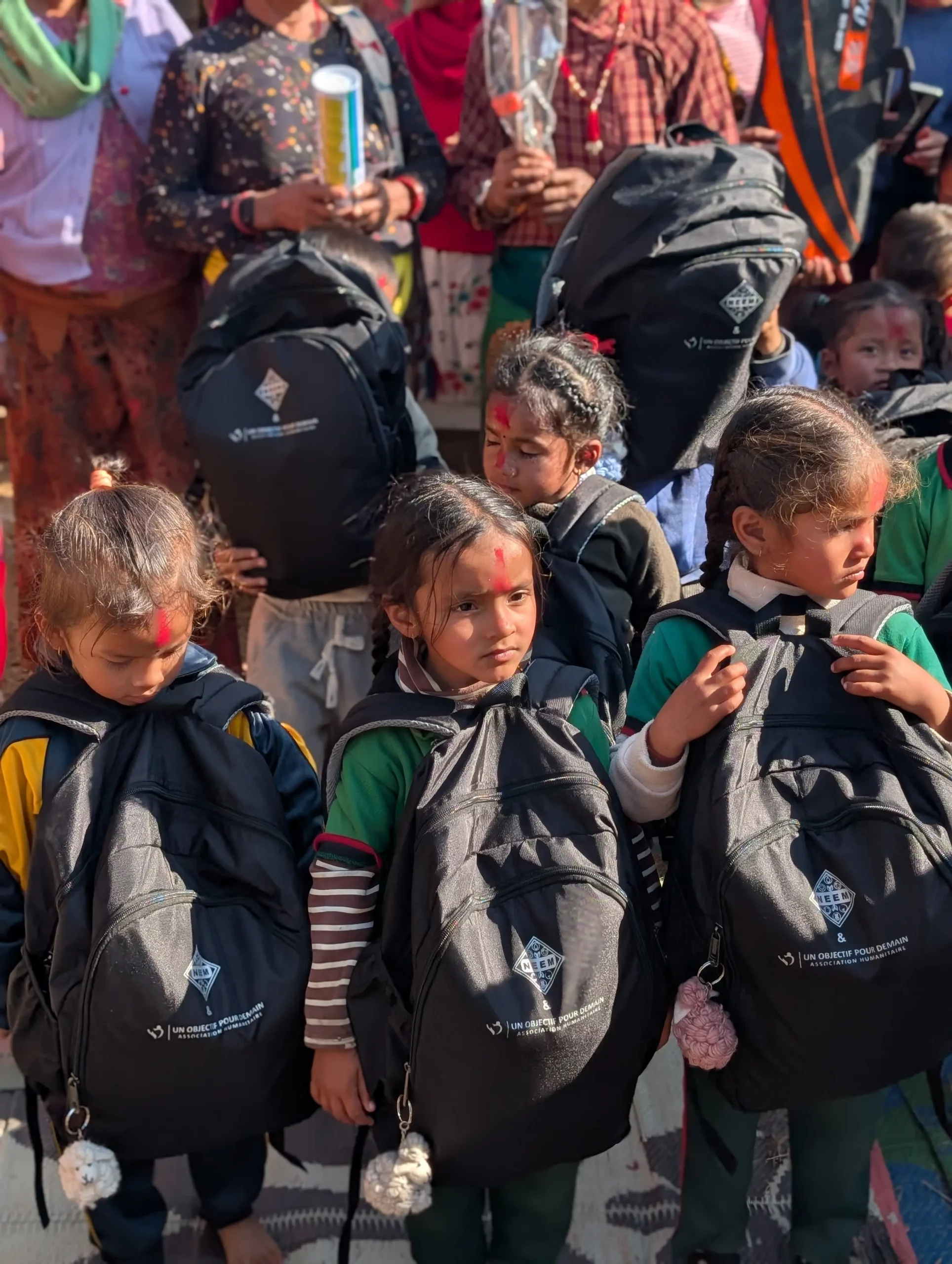 Réception des sacs scolaires.