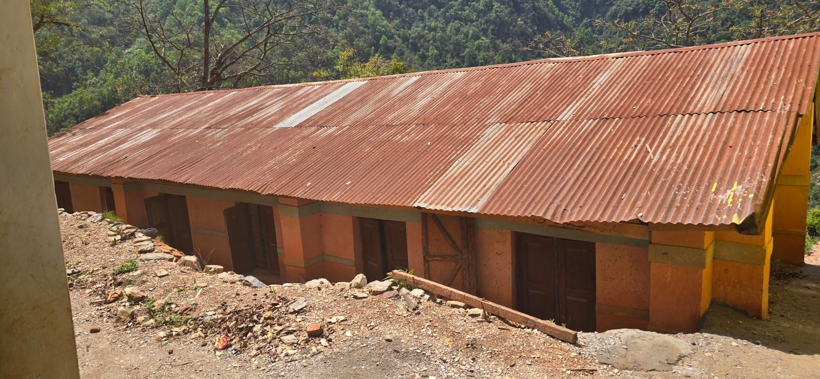 Rénovation de l'école Shree Maïsthan